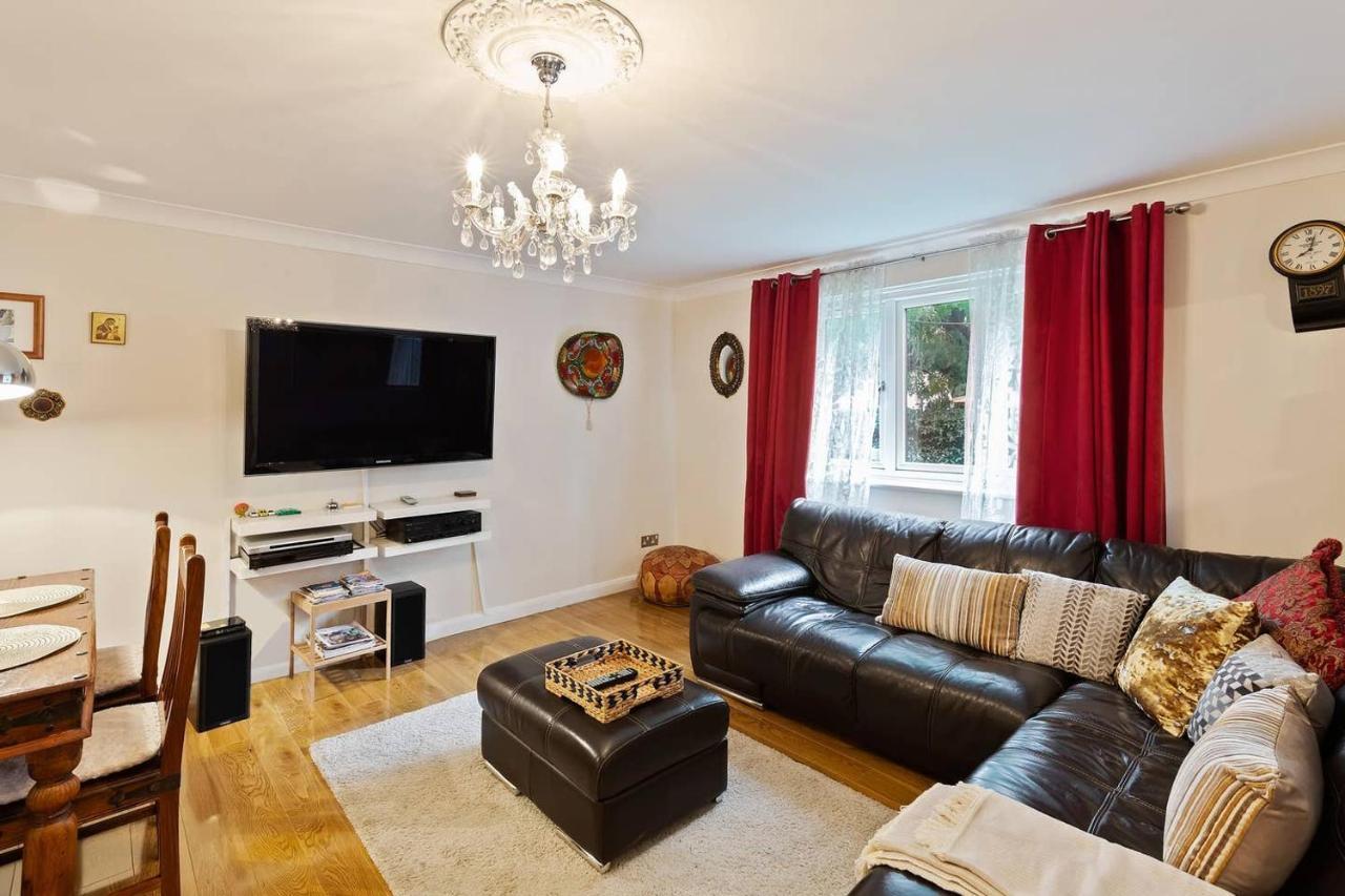 לונדון Beautiful And Cosy 2 Bedroom Flat מראה חיצוני תמונה