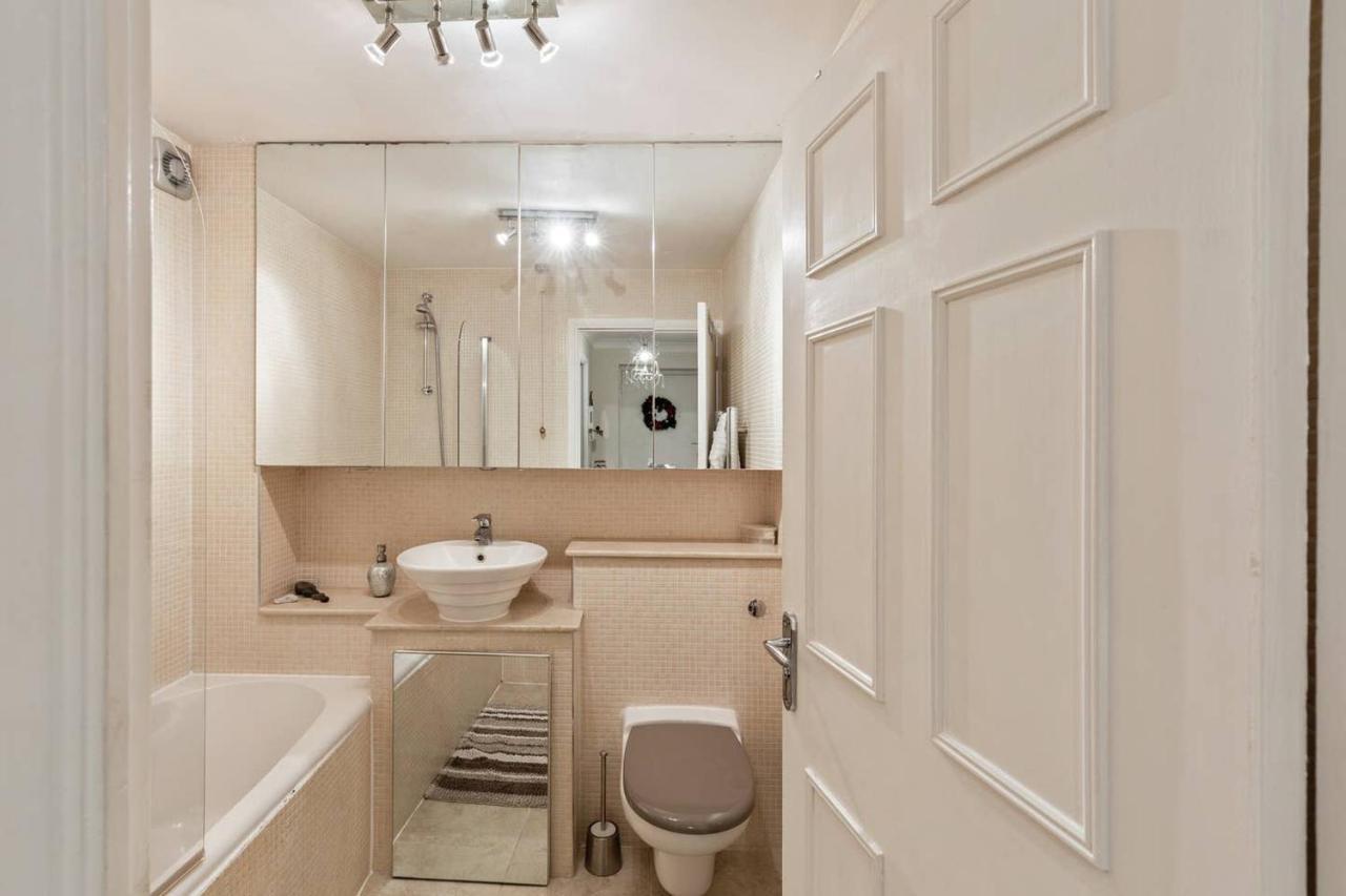 לונדון Beautiful And Cosy 2 Bedroom Flat מראה חיצוני תמונה