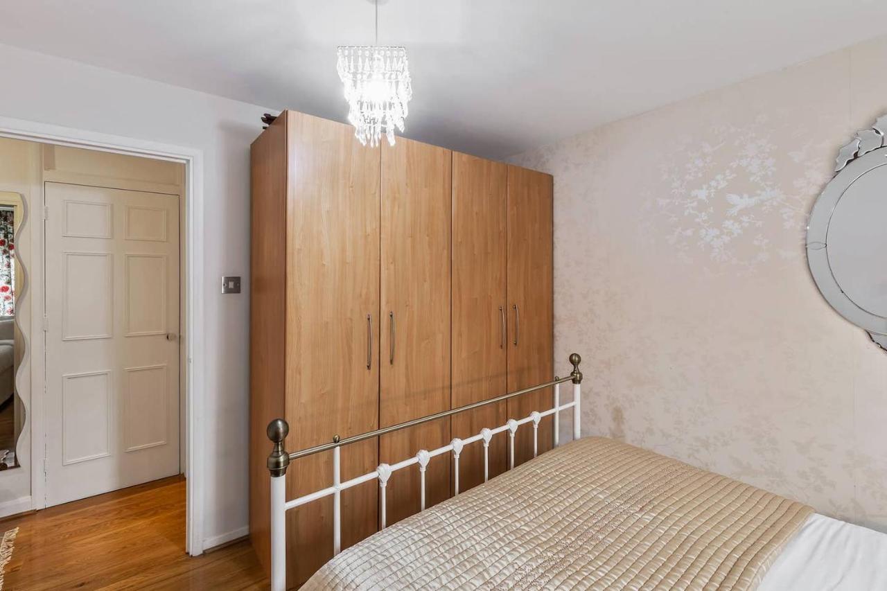 לונדון Beautiful And Cosy 2 Bedroom Flat מראה חיצוני תמונה